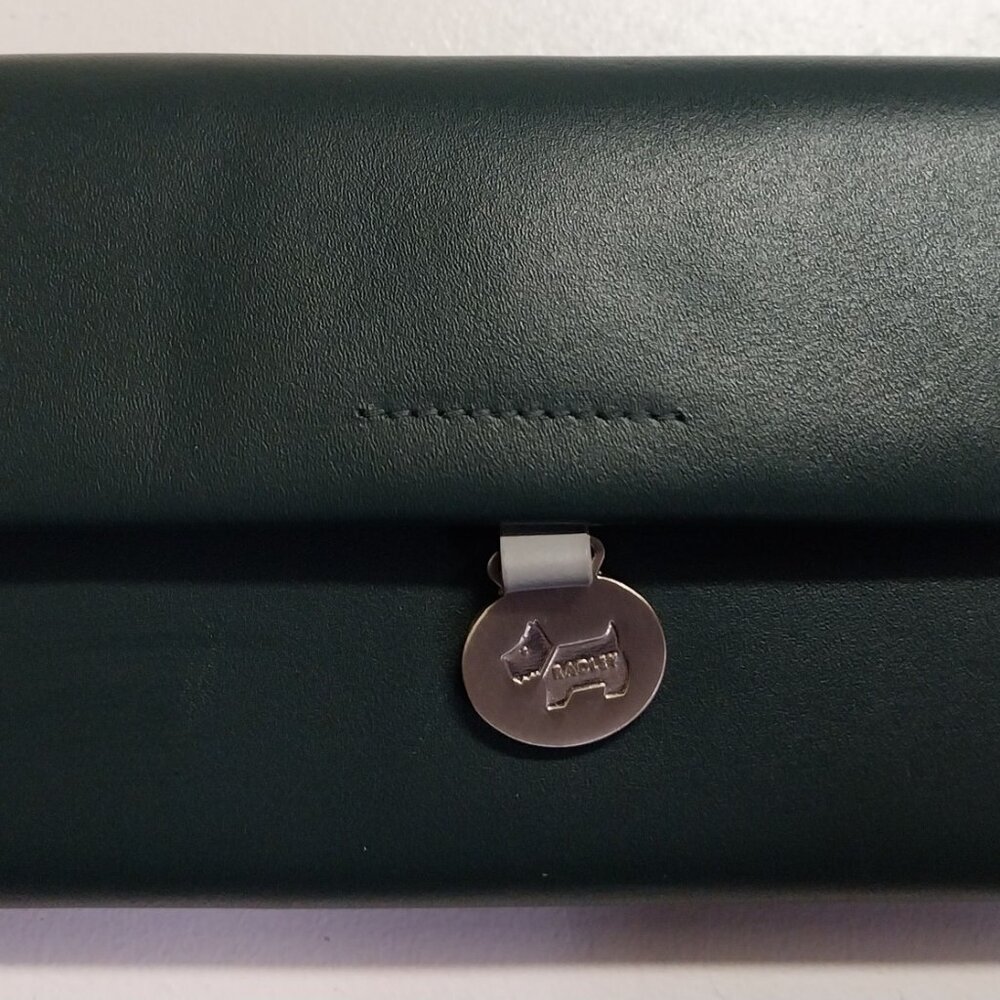 Radley London Exbury Long Wallet in green leather never used NWOT